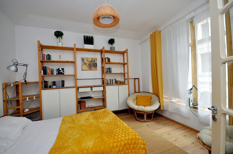 Universitate strada Doamnei garsoniera mobilata centrala proprie